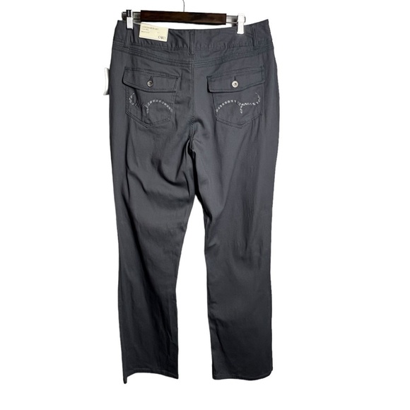 CATO Pants Women's Size 12 Low Rise Bootcut Gray Stretch NWT with Flaw - Picture 2 of 12